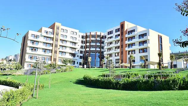 İzmir'de Yaşlı Bakım Merkezleri ve Huzurevi Rehberi