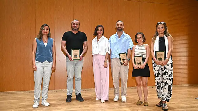 Karabağlar Akademi ilk mezunlarını verdi: Atıl alanlar umutla dönüşüyor