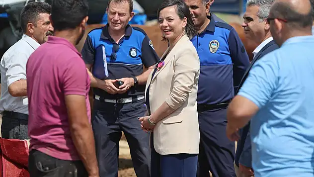 Karabağlar'da kurban hazırlığı tamam