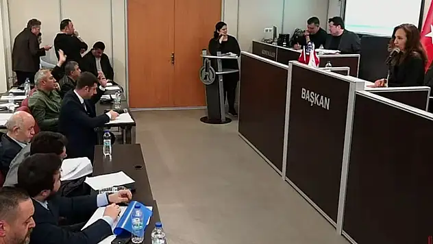 Karşıyaka'da 200 milyon liralık sermaye hamlesi: İşçilerin gözü meclisten çıkacak kararda
