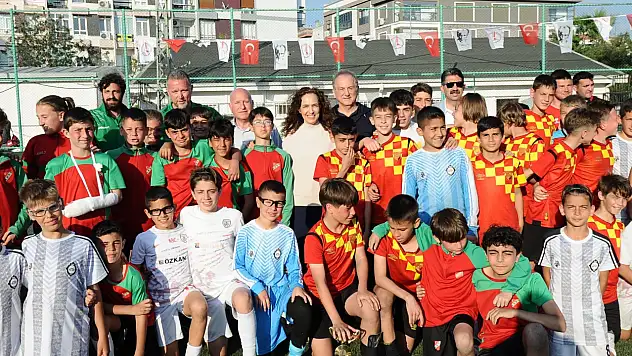 Karşıyaka'da 23 Nisan sporla kutlanacak: Çocuklar için renkli etkinlikler