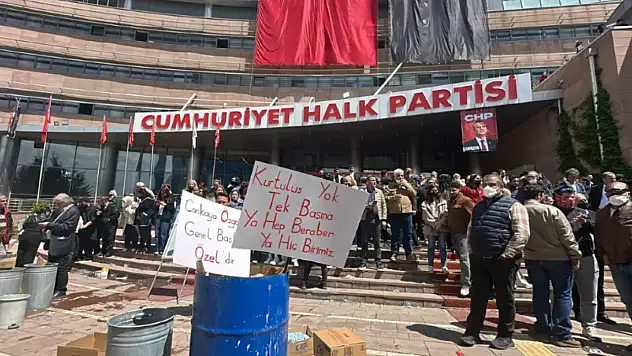 Kılıçdaroğlu CHP Genel Merkezi'ne dönüyor: Bayramın ikinci günü partililerle buluşacak