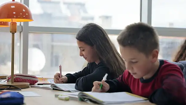 Konak'ta Cumhuriyet kütüphaneleri ilgi odağı oldu: Üye sayısı 5 bine yaklaştı