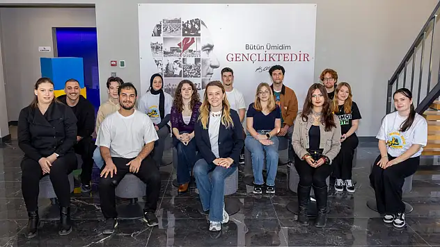 Konak'ta gençlere özel mesaj