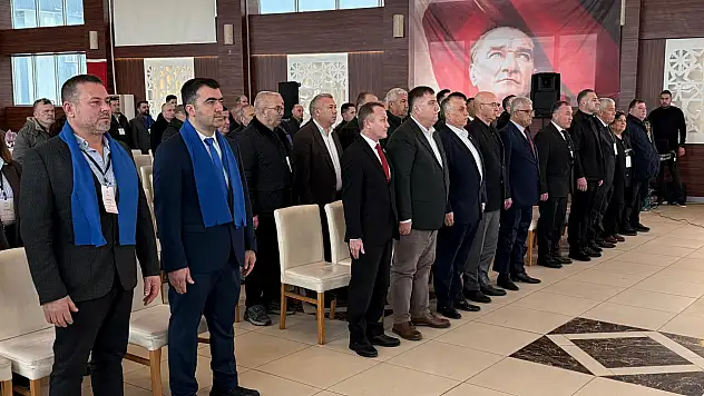 Menderes'te kritik gün: Esnaf odası seçimlerinde 'Tecrübe' ve 'Değişim' yarışıyor