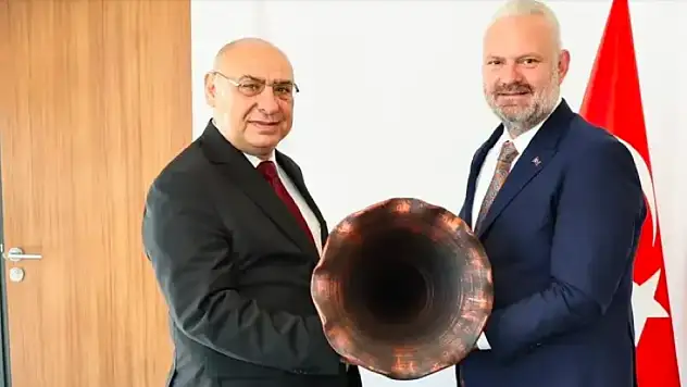 Menemen'de doğalgaz yatırımları için kritik görüşme: Mahallelerin talepleri programa alınabilir