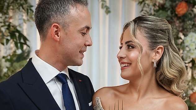Menemen'de nişanlı çift evde ölü bulundu