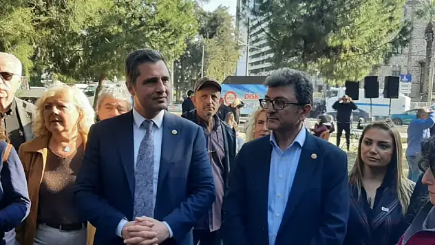 Meslek Fabrikası'nda kriz büyüyor: CHP'den 'Sabaha kadar buradayız' resti