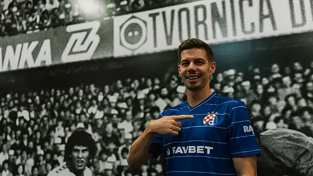 Miha Zajc, Dinamo Zagreb ile 2 yıllık sözleşme imzaladı
