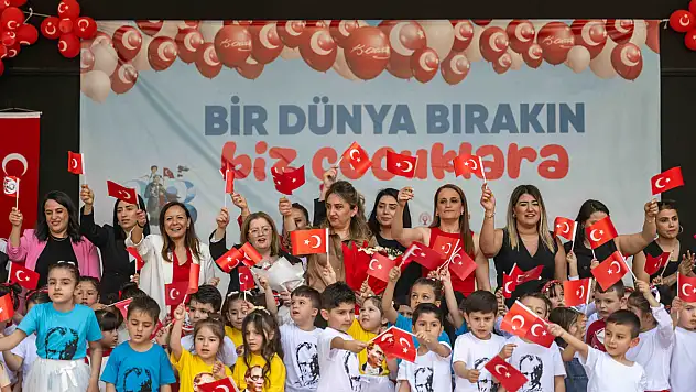 Miniklerden büyük performans