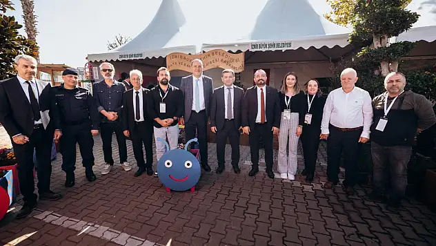 Ödemiş'te 20. Süs bitkileri ve fidancılık sergisi kapılarını açtı