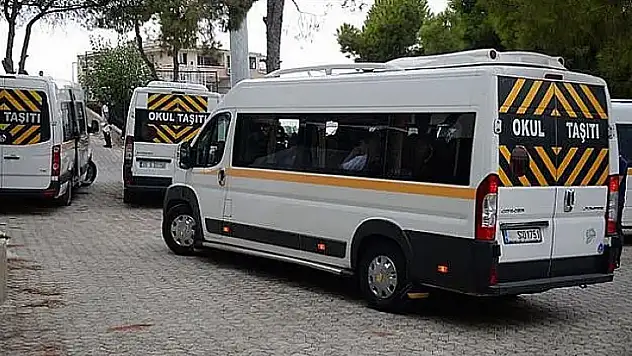Öğrenci servislerine yüzde 20 zam
