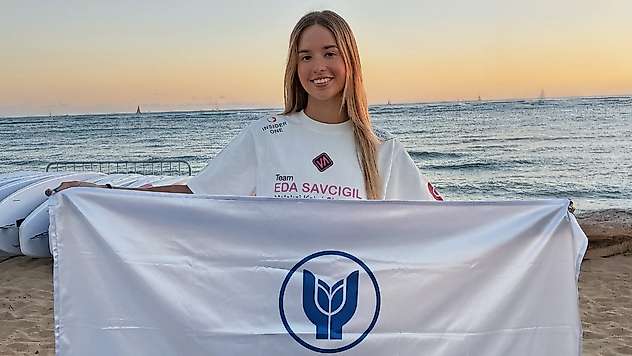 Okyanusu geçen en genç Türk: Eda Savcıgil