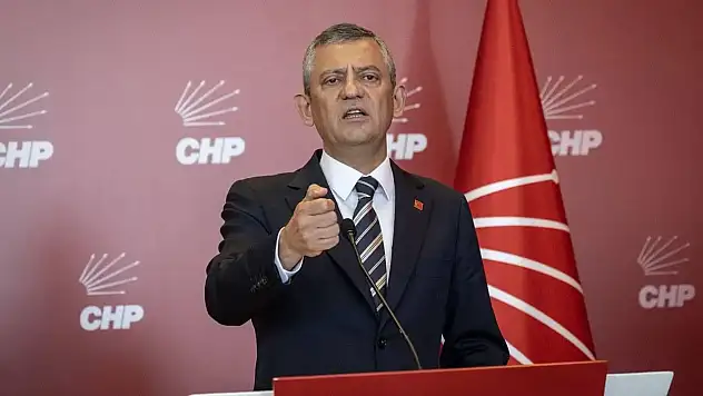 Özgür Özel'den asgari ücret sözü '7 çeyrek altın değerinde olacak'