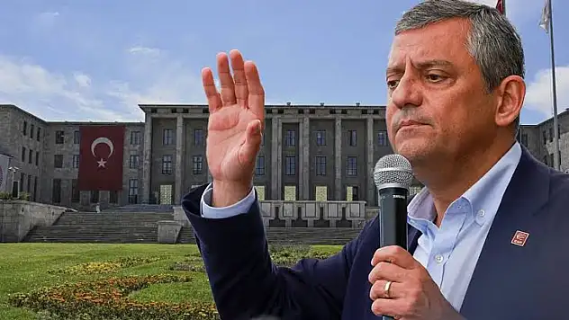 Özgür Özel'den veda: 'Her son bir başlangıçtır'