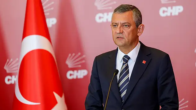 Özgür Özel yarın kürsüye çıkıyor: CHP'de gözler grup toplantısına çevrildi