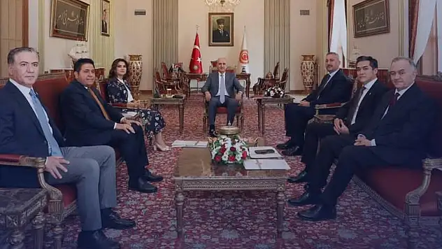 Partiler 'Terörsüz Türkiye' Komisyonu İçin Bir Araya Geldi