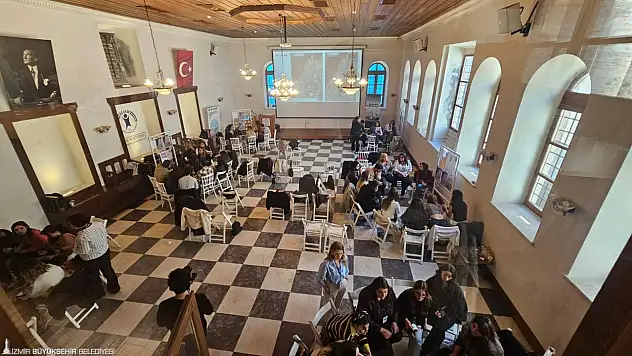 Re-Value Projesinin İnovasyon Kampı İzmir'de üniversiteli tasarımcıları buluşturdu