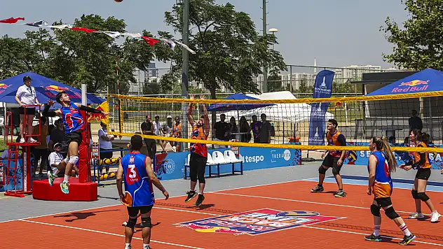 Red Bull Back Line'da İzmir etabı tamamlandı