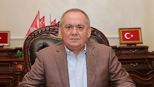 Samsun'dan acı haber: Eski Büyükşehir Belediye Başkanı Mustafa Demir hayatını kaybetti