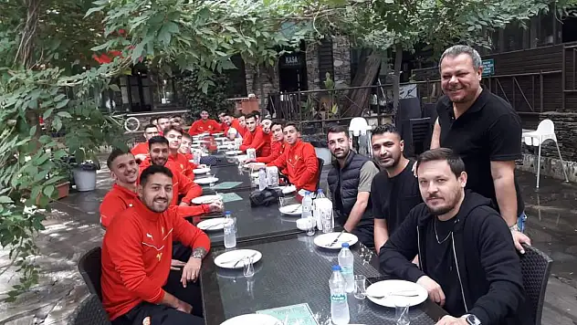 Tire Belediye Spor futbolda iddialı