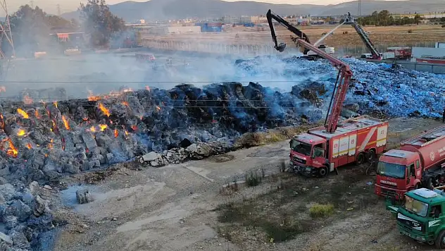 Tire Belediyesi'nden Torbalı'daki yangına destek eli