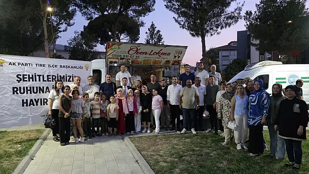 Tire'de 15 Temmuz Anma Programı Ortapark'ta Gerçekleştirildi