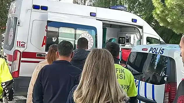 Tire'de liseli kızlar arasında bıçaklı kavga!