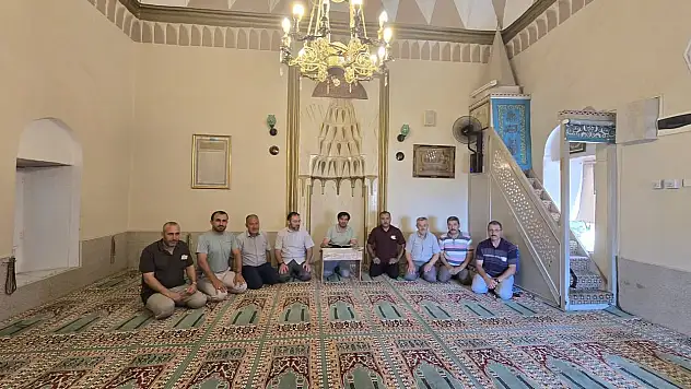 Tire Müftülüğü'nden 'Kitap Okuyorum' buluşmaları