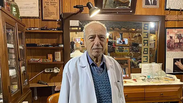 TİRE'NİN EN ESKİ BERBERİ