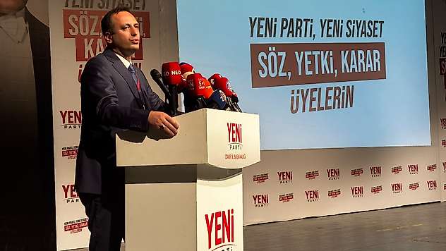 YENİ Parti İzmir Kongresi'nde Ömer Eşki'den ortak mücadele vurgusu