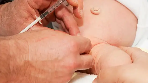 Yenidoğan Sünneti Neden Öneriliyor? Enfeksiyon Riskini Büyük Ölçüde Azaltıyor