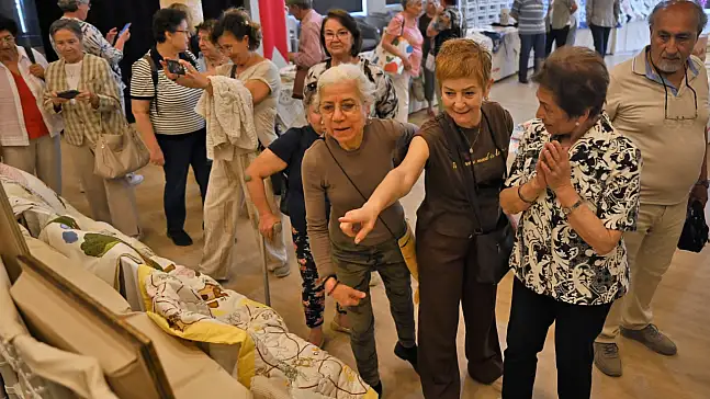 Bornova'da ilmek ilmek emek