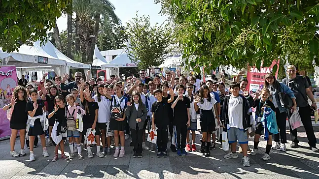 İZKİTAP'ta İzmir'in geçmişine ışık tutan söyleşi