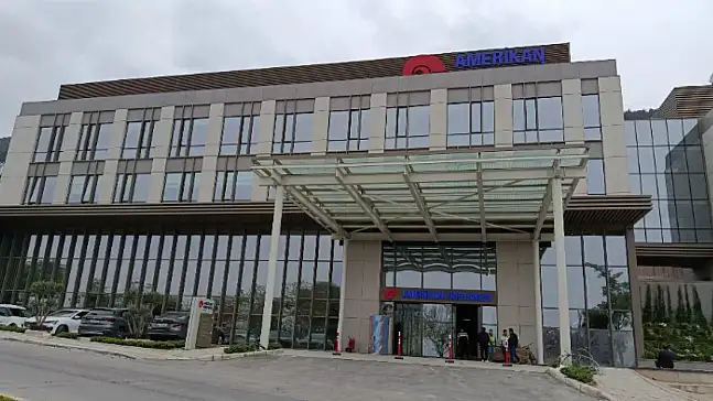 İzmir Amerikan Hastanesi kapılarını açıyor: Rahmi Koç'un katılımıyla hizmete girecek