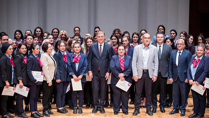 İzmir’den dünyaya 'Eşitlik' dersi: Ulaşımda kadın devrimi