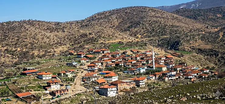 13 yıllık sınır kavgasında usulsüzlük iddiası: Bilirkişi raporları tartışma yarattı