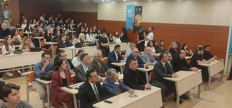 15 Temmuz'un 10. Yılında tarihi manşetler Ege'de atıldı