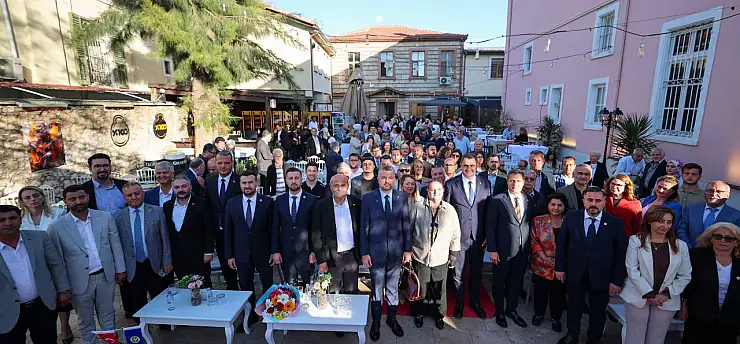 Balkanlardan Buca'ya güçlü mesajlar