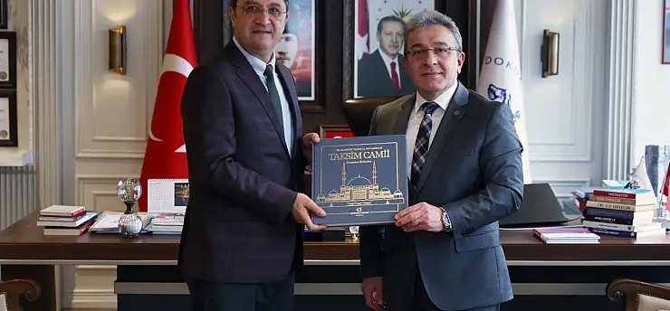 Basın İlan Kurumu İzmir Bölge Müdürü Başeğmez'den Dokuz Eylül Üniversitesi Rektörü Yılmaz'a ziyaret