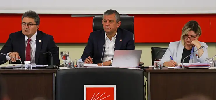 CHP 81 ilde sahaya iniyor: 'Asla durmayacağız, pes etmeyeceğiz'