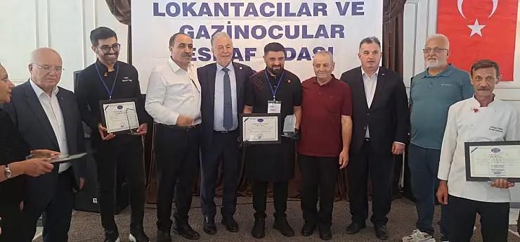 Damaklar çatladı, jüri zorlandı: Buca'da lezzet düellosu!