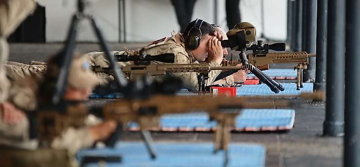 Foça'da Boran-8 Uluslararası Keskin Nişancı Yarışması sürüyor