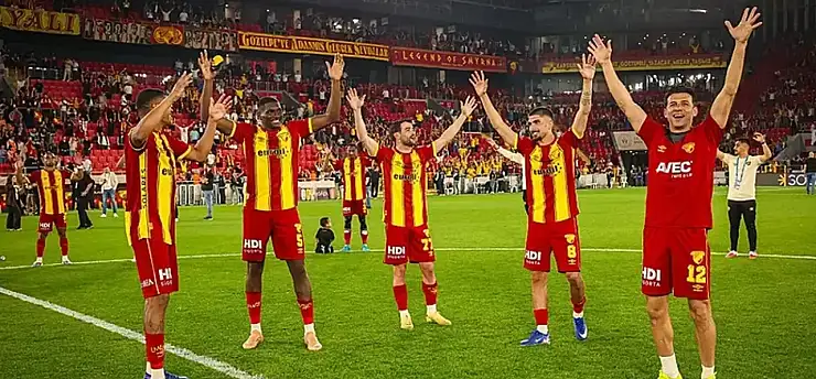 Göztepe 101'inci yaşını meşalelerle kutlayacak