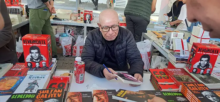 İlyas Salman İzmir Kitap Fuarı'nda