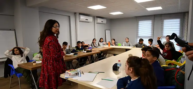 İzmir'de çocuklar mitolojiyle büyüyor