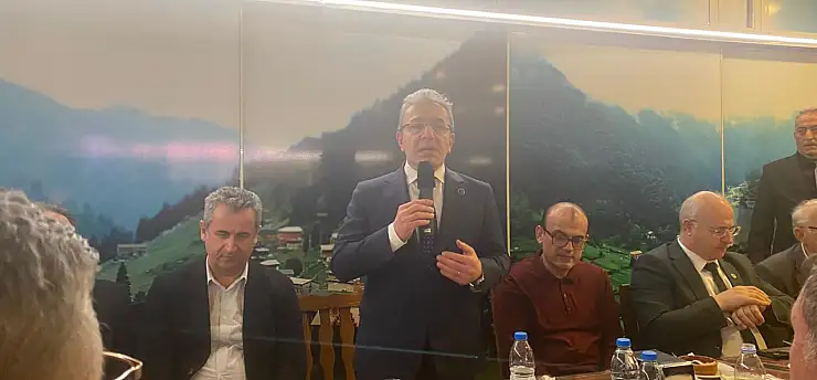 İzmir'de Rize rüzgârı: Karşıyaka'da hemşeri buluşması