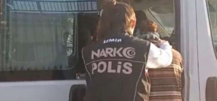 İzmir'de uyuşturucu operasyonunda dikkat çeken detay