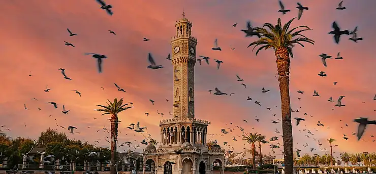 İzmir'in İlçeleri ve Özellikleri: 30 İlçeyi Keşfedin