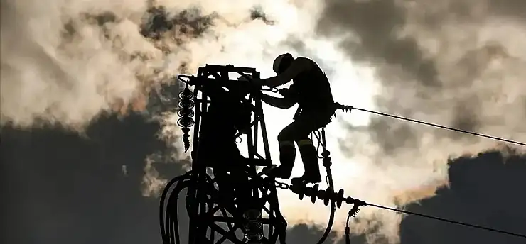 İzmir'in tüm ilçelerinde elektrik kesintisi